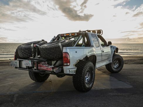 Used 2001 Ford F150 2WD SuperCab image 5