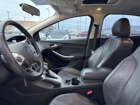 Used 2014 Ford Focus SE w/ Equipment Group 201A image 16