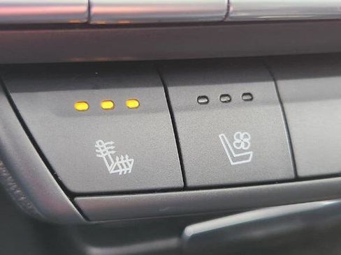 Used 2019 Cadillac XT4 Sport image 37