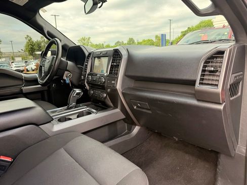 Used 2018 Ford F150 XLT w/ Equipment Group 302A Luxury AWD/4WD image 33