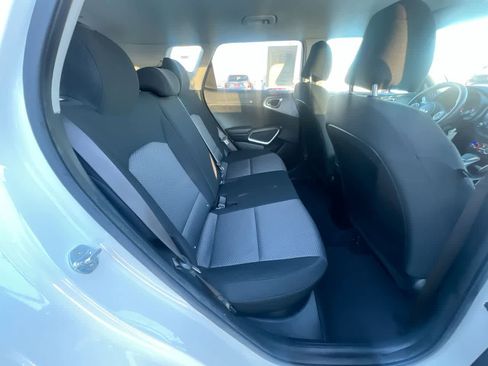 Used 2022 Kia Soul LX w/ Technology Package FWD image 24