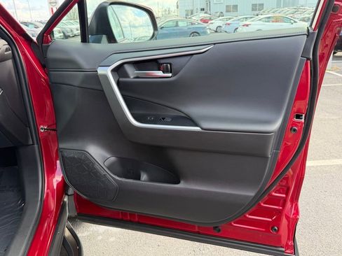Used 2025 Toyota RAV4 Limited w/ Advanced Technology Package image 24