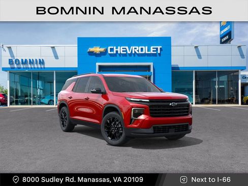 New 2026 Chevrolet Traverse LT w/ Midnight/Sport Edition image 2
