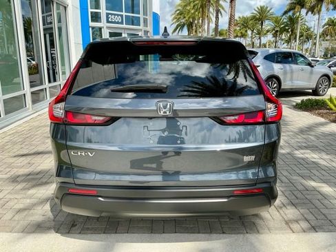 Certified 2024 Honda CR-V EX image 5