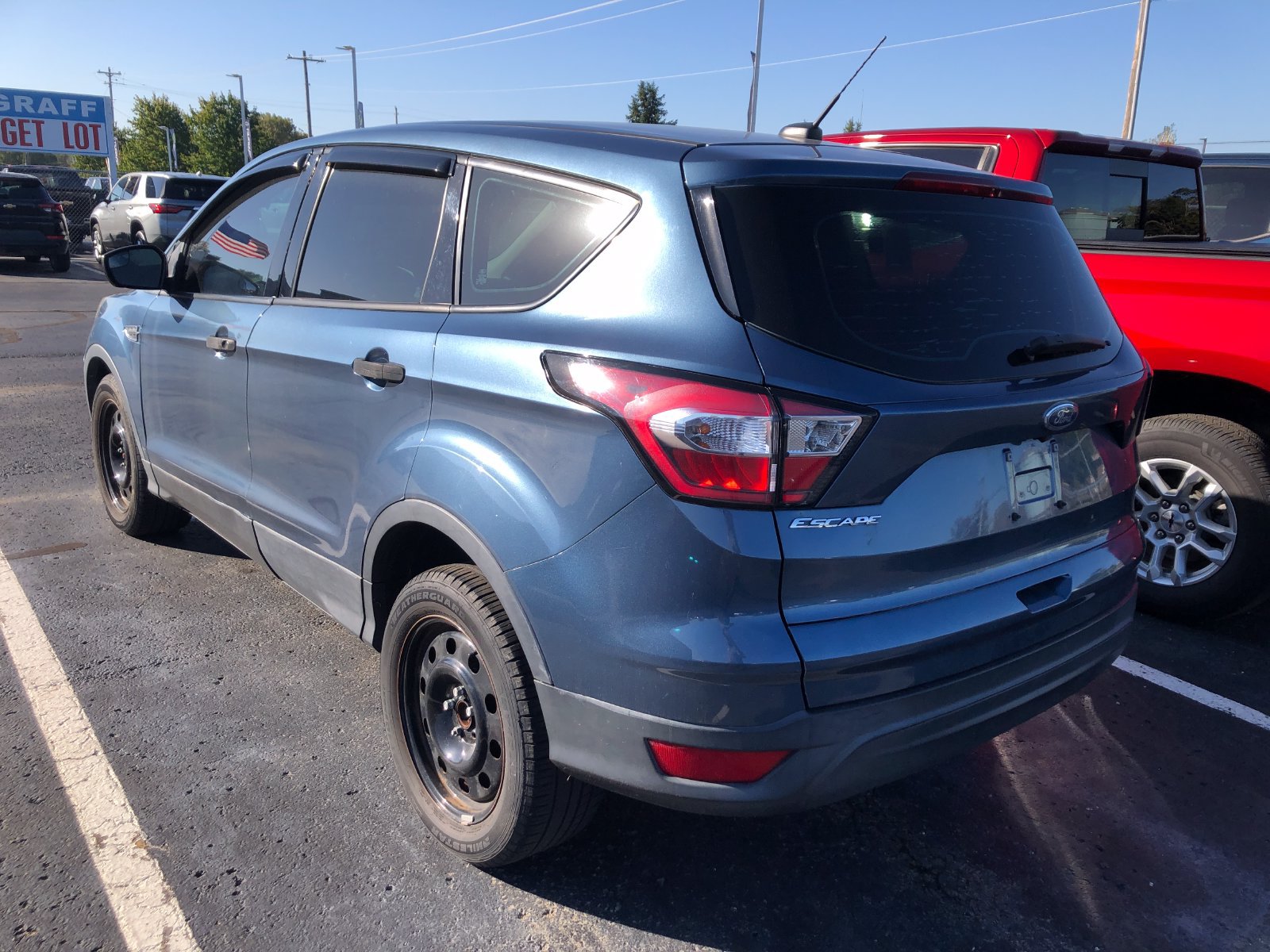 Used 2018 Ford Escape S FWD image 5