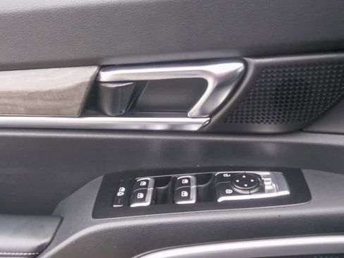 Used 2021 Kia Telluride EX w/ EX Premium Package image 22