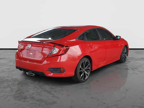 Used 2019 Honda Civic Sport image 2