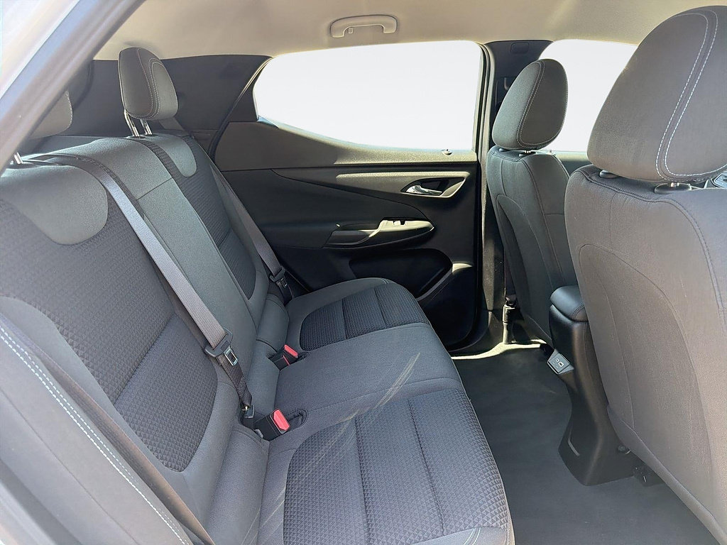 Used 2023 Chevrolet Bolt EUV LT w/ Driver Confidence Package FWD image 27