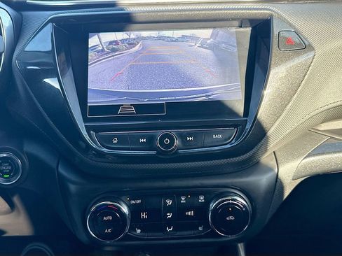 Used 2023 Chevrolet TrailBlazer LT w/ Convenience Package image 14