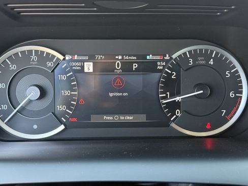 Used 2023 Land Rover Discovery Sport S image 21