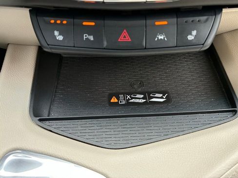 Used 2022 Cadillac CT4 Luxury w/ Sun And Sound Package image 30