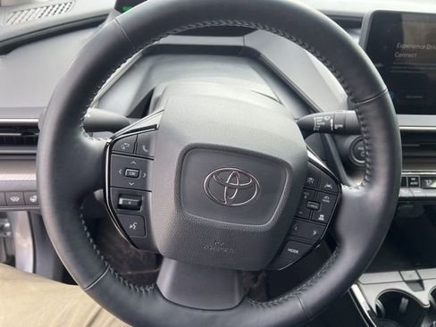 Used 2024 Toyota Prius XLE FWD image 14