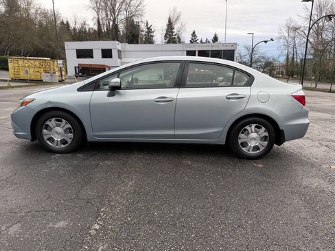 Used 2012 Honda Civic Hybrid Sedan image 4