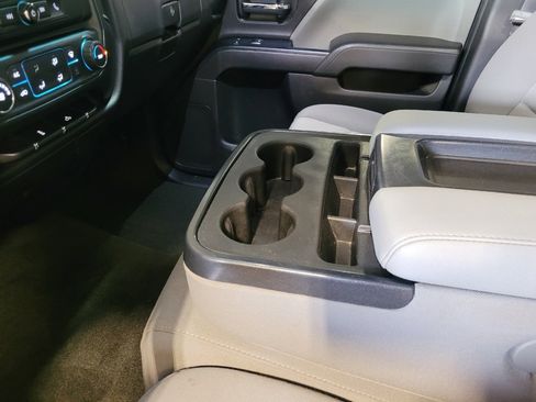 Used 2018 Chevrolet Silverado 1500 Custom w/ Custom Value Package RWD image 26