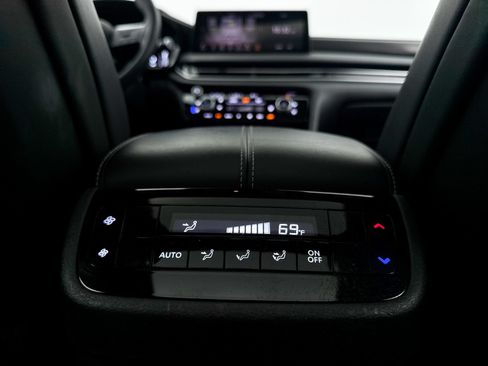 Used 2023 INFINITI QX60 Luxe w/ Performance Audio Package FWD image 37