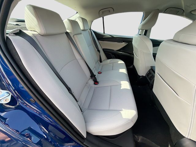 Used 2026 Toyota Camry XLE FWD image 28