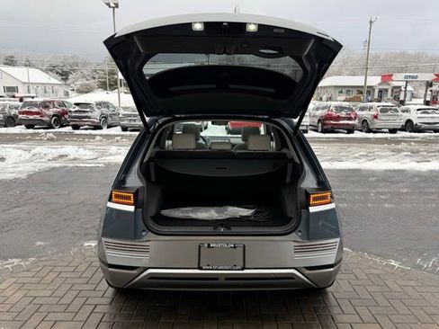 Used 2024 Hyundai Ioniq 5 Limited image 11