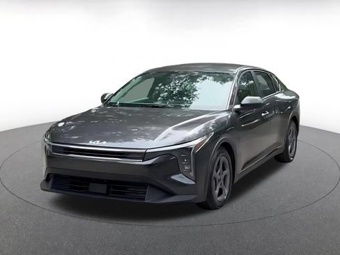 Used 2025 Kia K4 FWD image 8