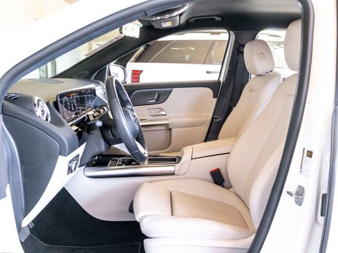 Used 2025 Mercedes-Benz GLA 250 GLA 250 image 14