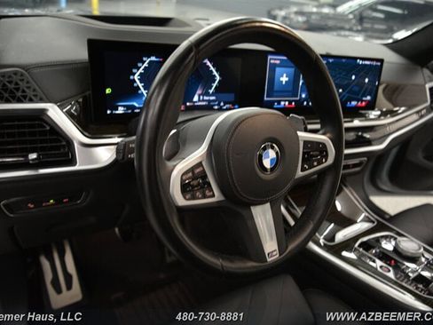 Used 2024 BMW X7 xDrive40i w/ M Sport Package image 30