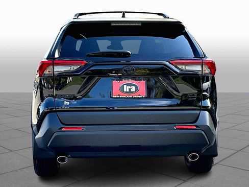 New 2025 Toyota RAV4 XLE image 4
