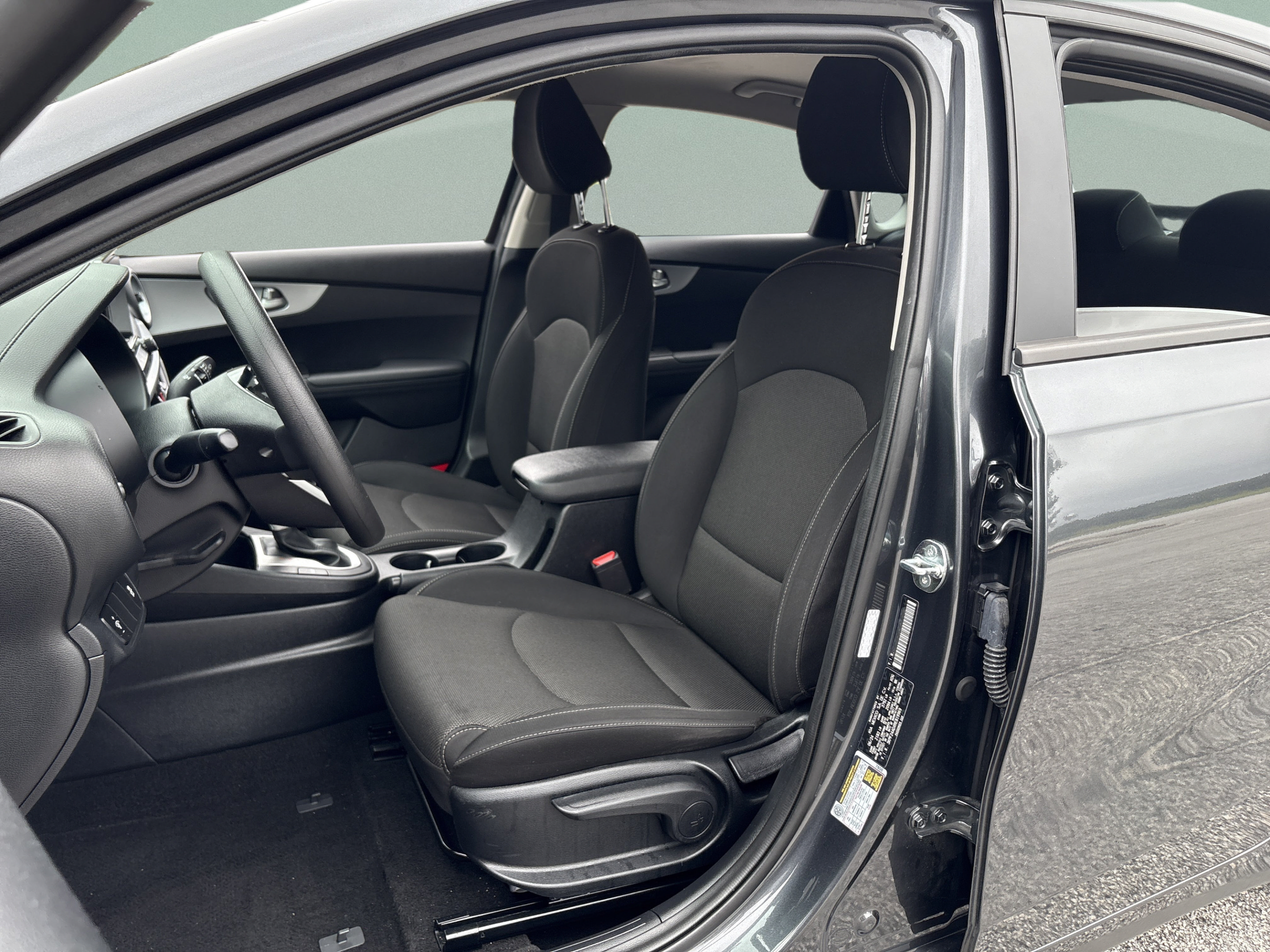 Certified 2024 Kia Forte LX FWD image 19