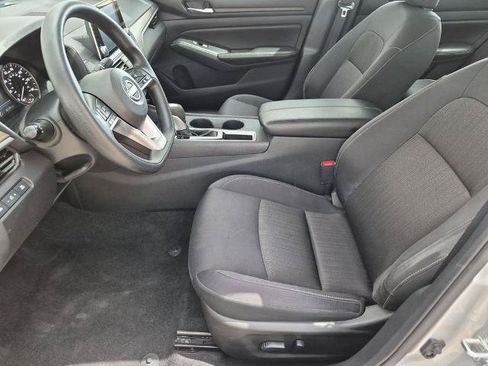 Certified 2025 Nissan Altima 2.5 SV FWD image 20