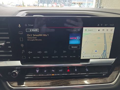 Used 2025 GMC Sierra 2500 SLE w/ SLE Value Package; image 41