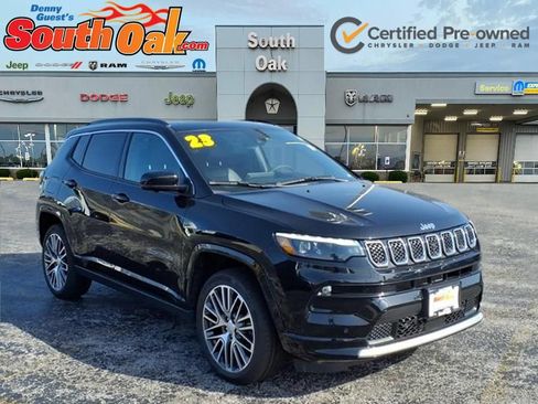 Used 2023 Jeep Compass Limited w/ Elite Group AWD/4WD image 1
