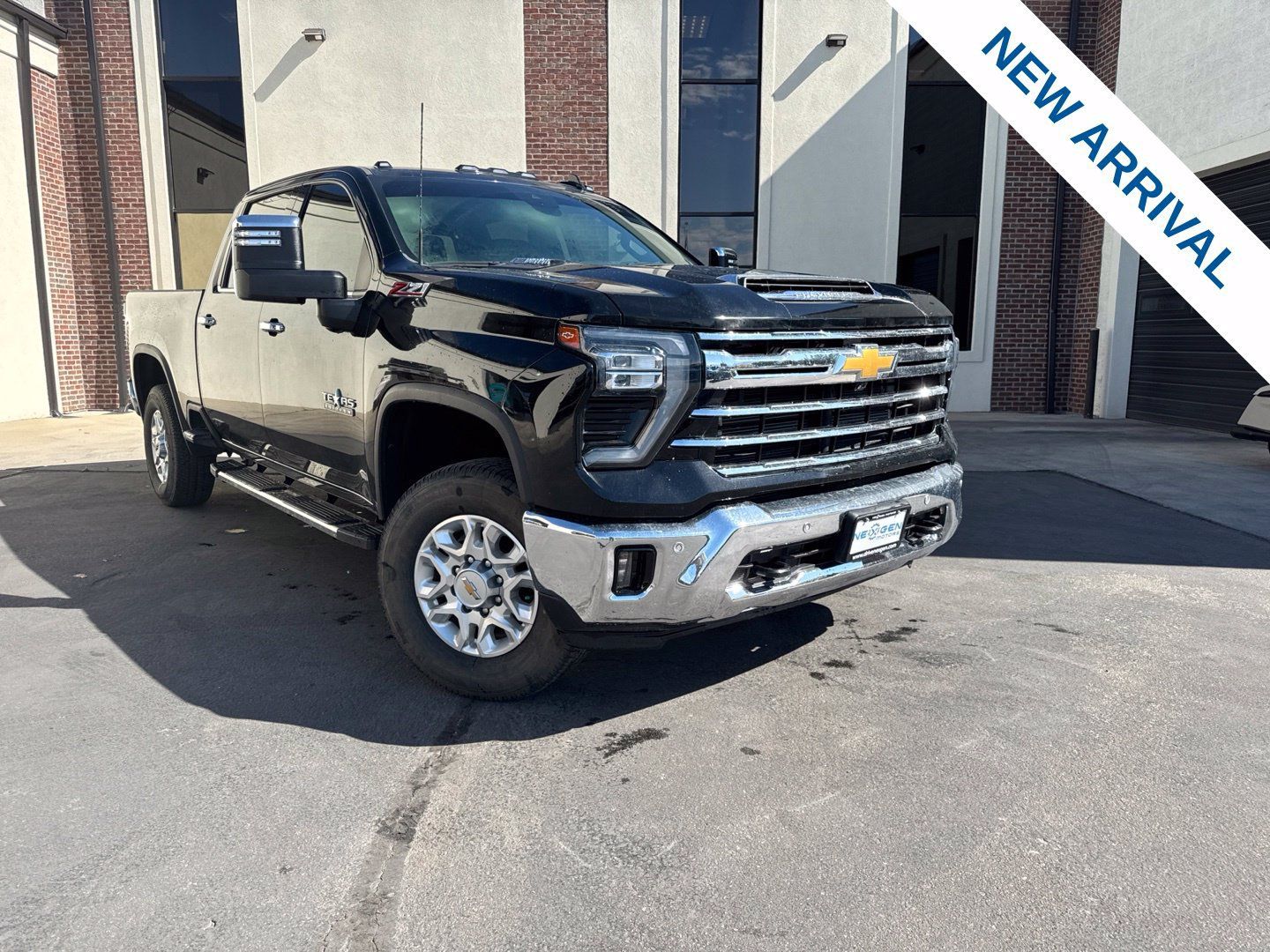 Used 2024 Chevrolet Silverado 2500 LTZ w/ LTZ Texas Edition AWD/4WD image 1