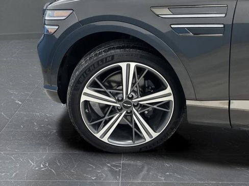 Used 2025 Genesis GV80 3.5T e-SC image 38