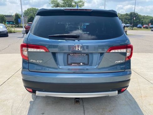 Used 2020 Honda Pilot EX image 4