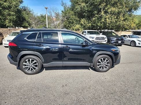 Used 2024 Toyota Corolla Cross XLE w/ Convenience Package image 6