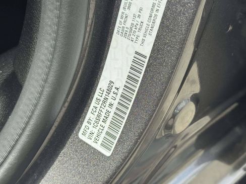 Used 2024 RAM 1500 Big Horn AWD/4WD image 31