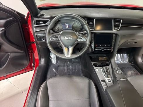 Used 2025 INFINITI QX55 Essential AWD/4WD image 19