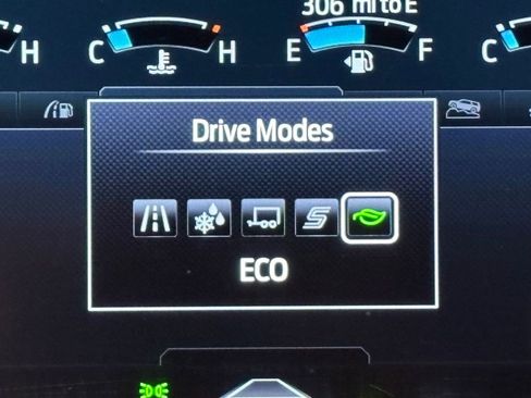 Used 2021 Ford Expedition Max XLT image 44