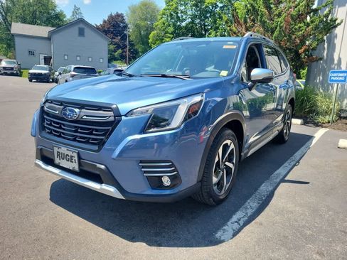 Used 2022 Subaru Forester Touring AWD/4WD image 8