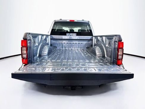Certified 2022 Ford F250 XLT w/ Black Appearance Package image 20