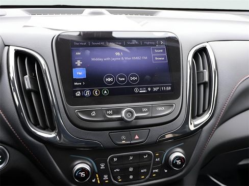 Used 2022 Chevrolet Equinox RS w/ RS Leather Package image 23