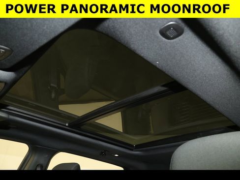 New 2026 RAM 1500 4x4 Crew Cab image 3