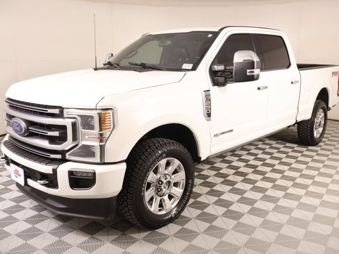 Used 2020 Ford F250 Platinum AWD/4WD image 11