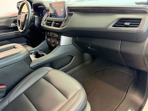 Used 2023 Chevrolet Tahoe LT RWD image 16