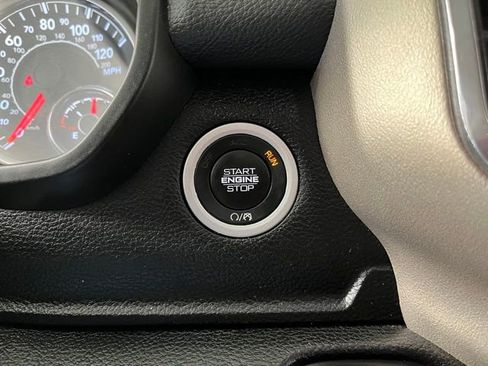 Used 2022 RAM 1500 Laramie image 22