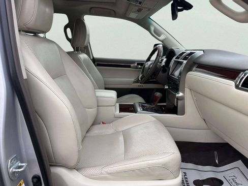 Used 2012 Lexus GX 460 w/ Comfort Plus Pkg AWD/4WD image 22
