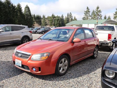 Used 2008 Kia Spectra5 SX image 3