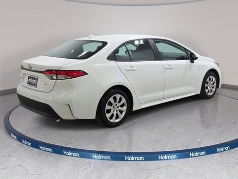 Certified 2025 Toyota Corolla LE FWD image 5