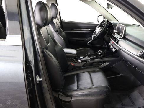 Used 2020 Kia Telluride LX FWD image 25
