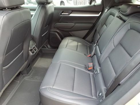New 2027 GMC Terrain Elevation w/ Elevation Premium Package AWD/4WD image 7