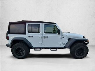 Used 2018 Jeep Wrangler Unlimited Sport S AWD/4WD video 4