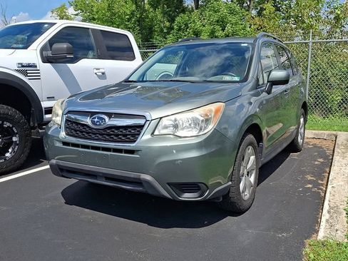 Used 2015 Subaru Forester 2.5i Premium w/ Popular Package #2 AWD/4WD image 4
